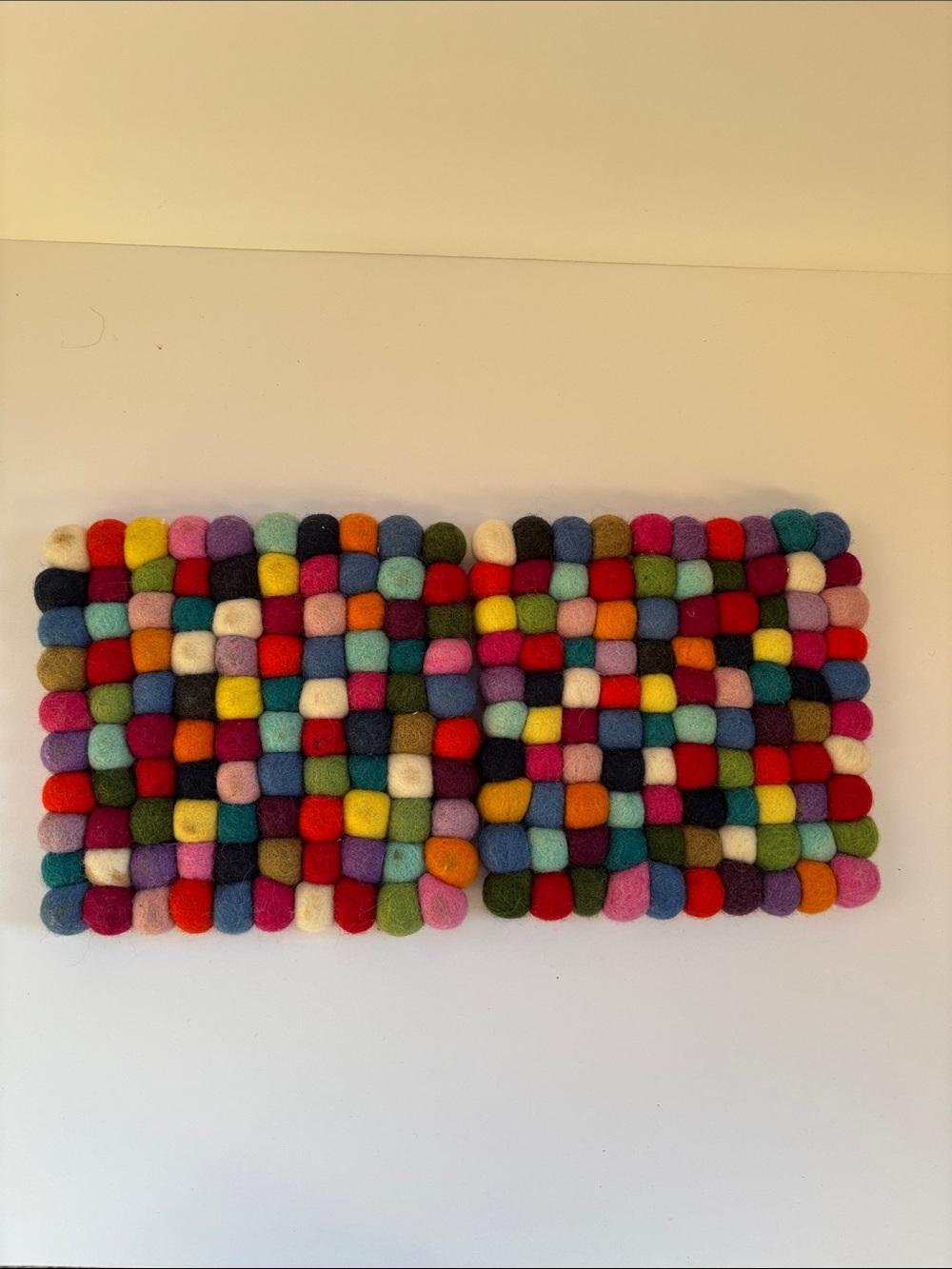 🌈 Handmade Felt Ball Trivets Set of 2 Colorful Wool Hot Pads Boho Kitchen Decor - Picture 16 of 17